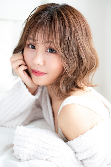 一条 彩由プロフィール写真6